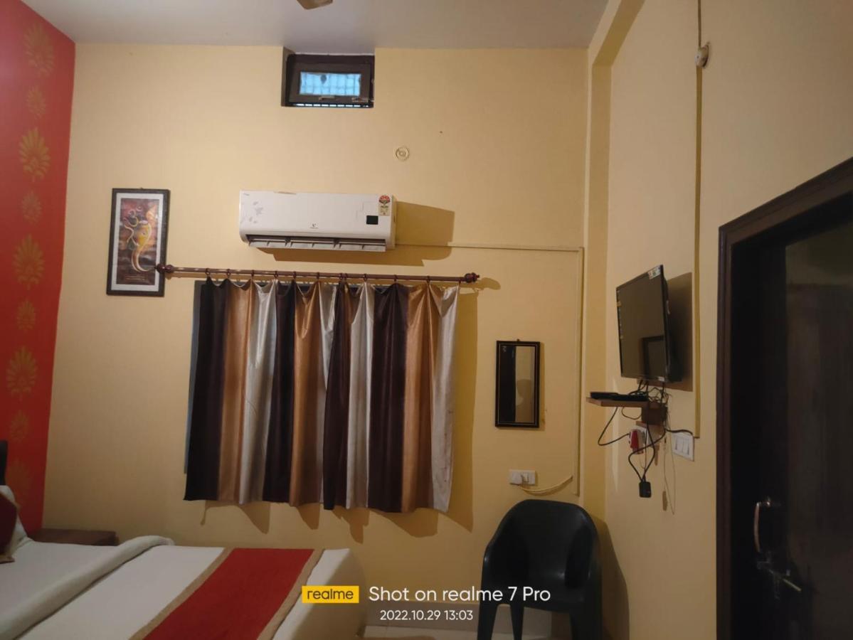Gangotri Paying Guest House Varanasi Luaran gambar